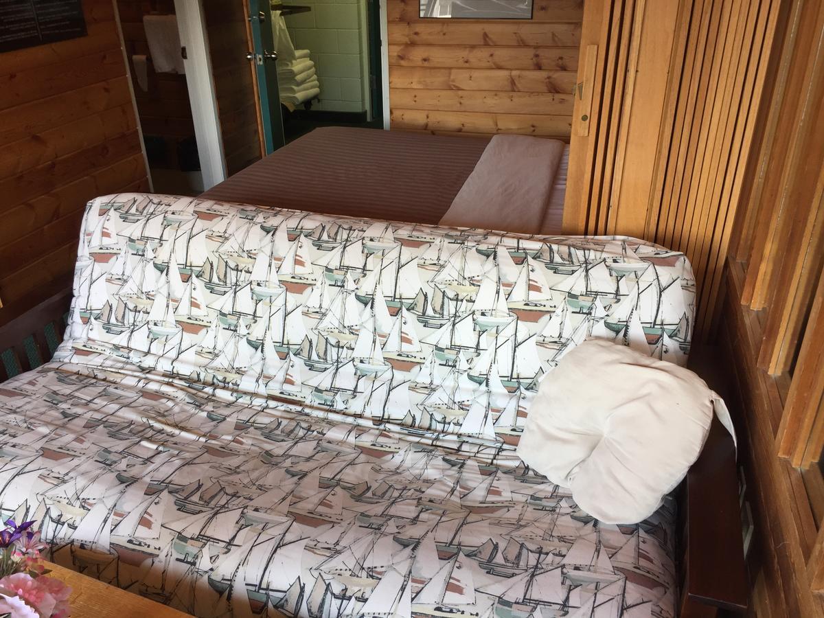 Falcon Lake Hotel Dış mekan fotoğraf