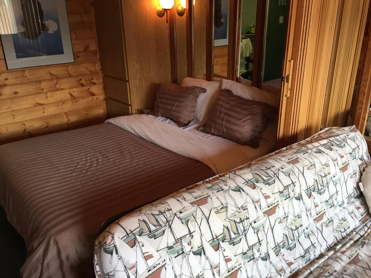 Falcon Lake Hotel Dış mekan fotoğraf