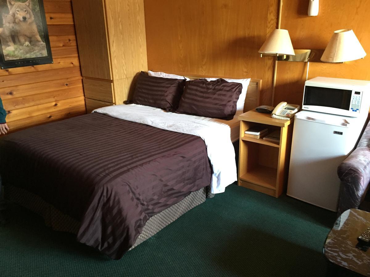 Falcon Lake Hotel Dış mekan fotoğraf